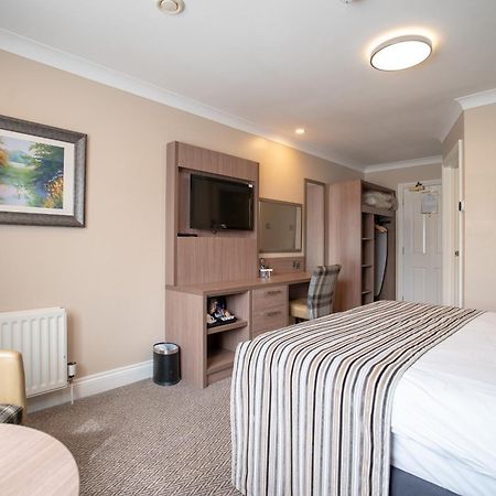 Corr'S Corner Hotel Newtownabbey Bagian luar foto