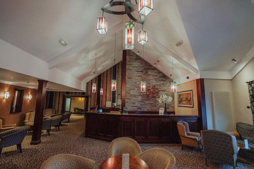 Corr'S Corner Hotel Newtownabbey Bagian luar foto