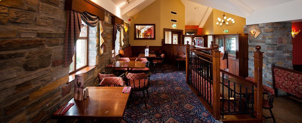 Corr'S Corner Hotel Newtownabbey Bagian luar foto