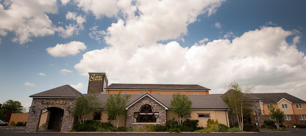 Corr'S Corner Hotel Newtownabbey Bagian luar foto